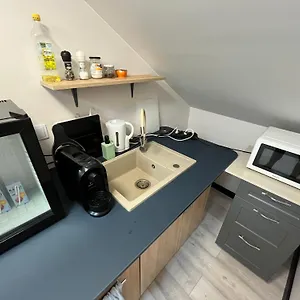  Apartament In Wola- Near Progresja-direct Bus To Old Town Polska